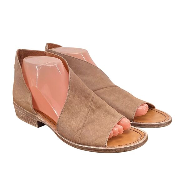 Free People Shoes - Free People Mont Blanc Asymmetrical Sandals Tan D'Orsay Size‎ EU 39 US 8.5